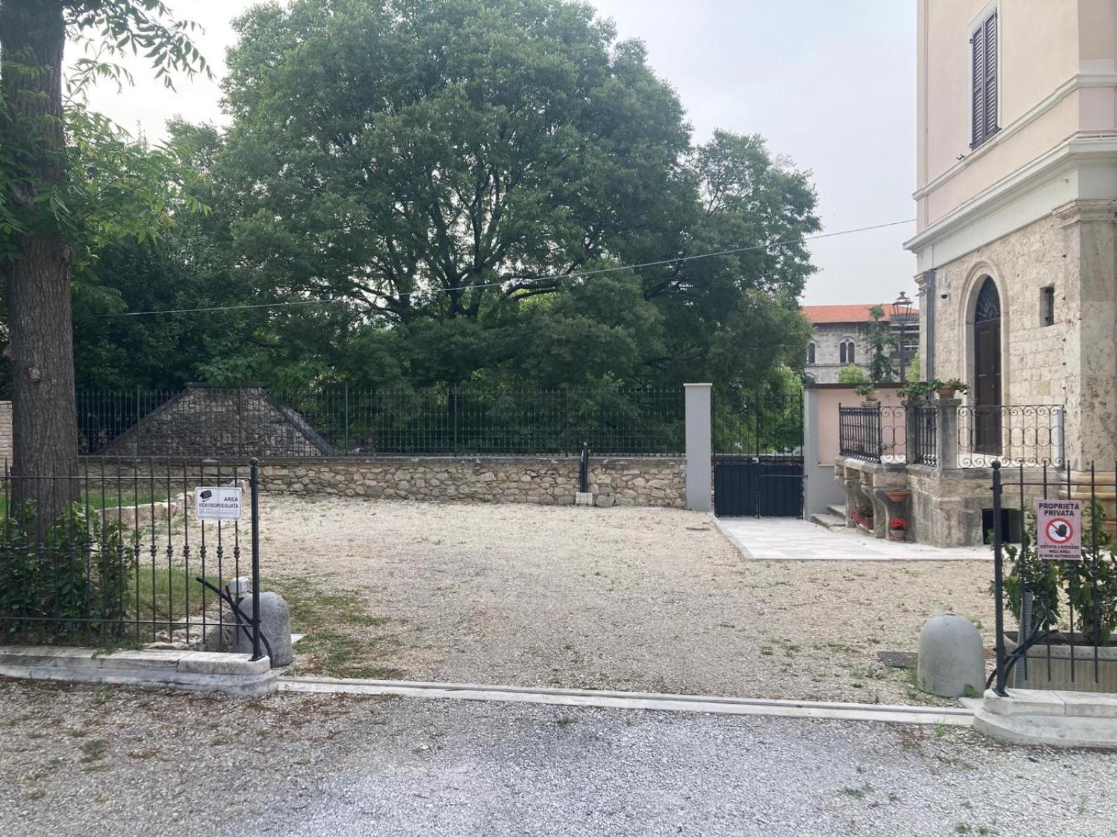 Villino Mari Camere Con Parcheggio Privato Gratuito Ascoli Piceno Exteriér fotografie